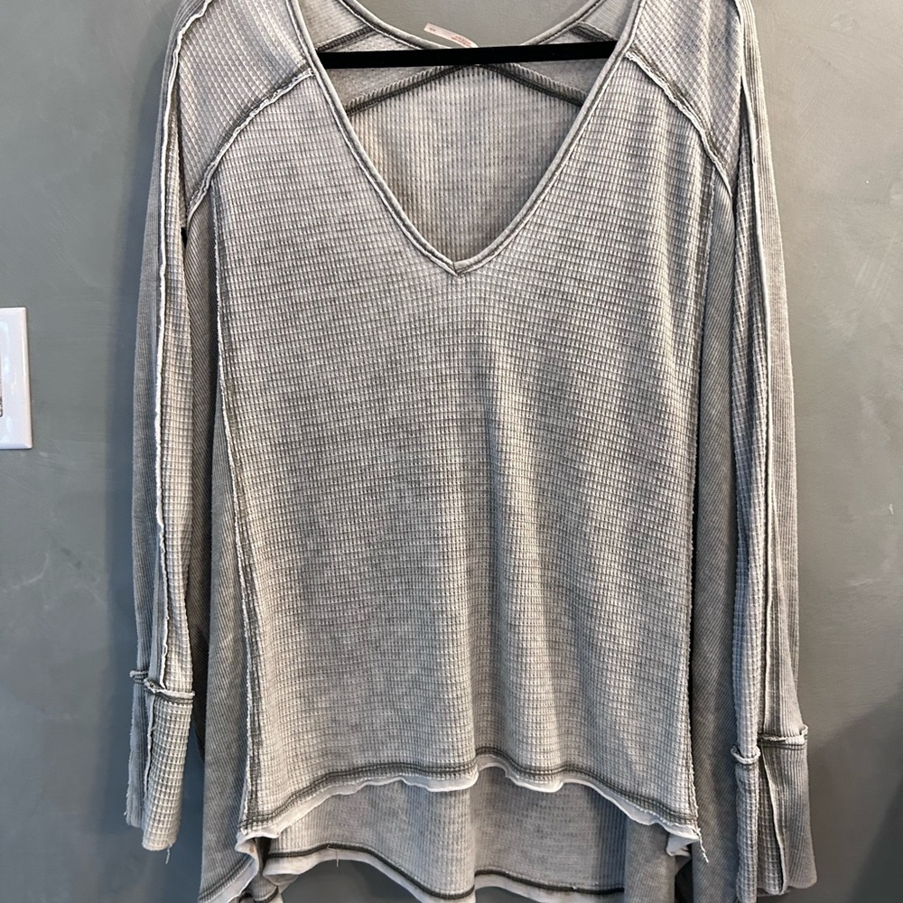 Free people long sleeve top - amazing over jeans, leggings, or even a lace skirt
